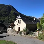 Hébergement de vacances Le Lheze Cette-Eygun