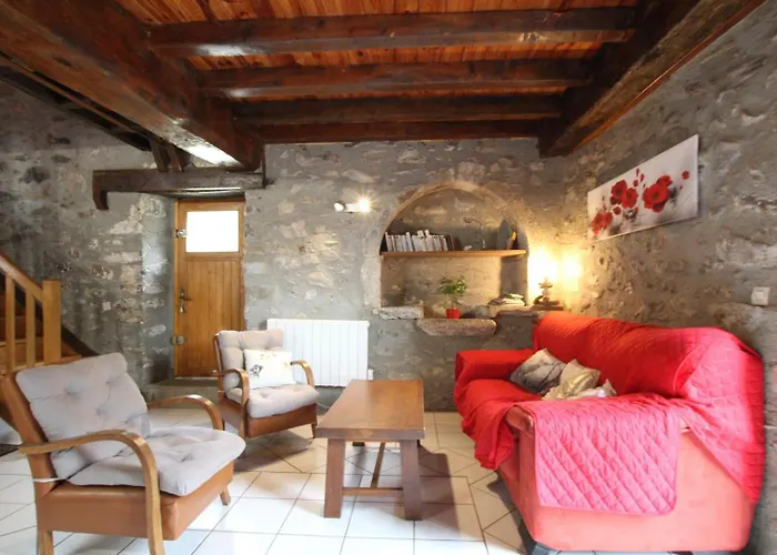 Hébergement de vacances Le Lheze Cette-Eygun